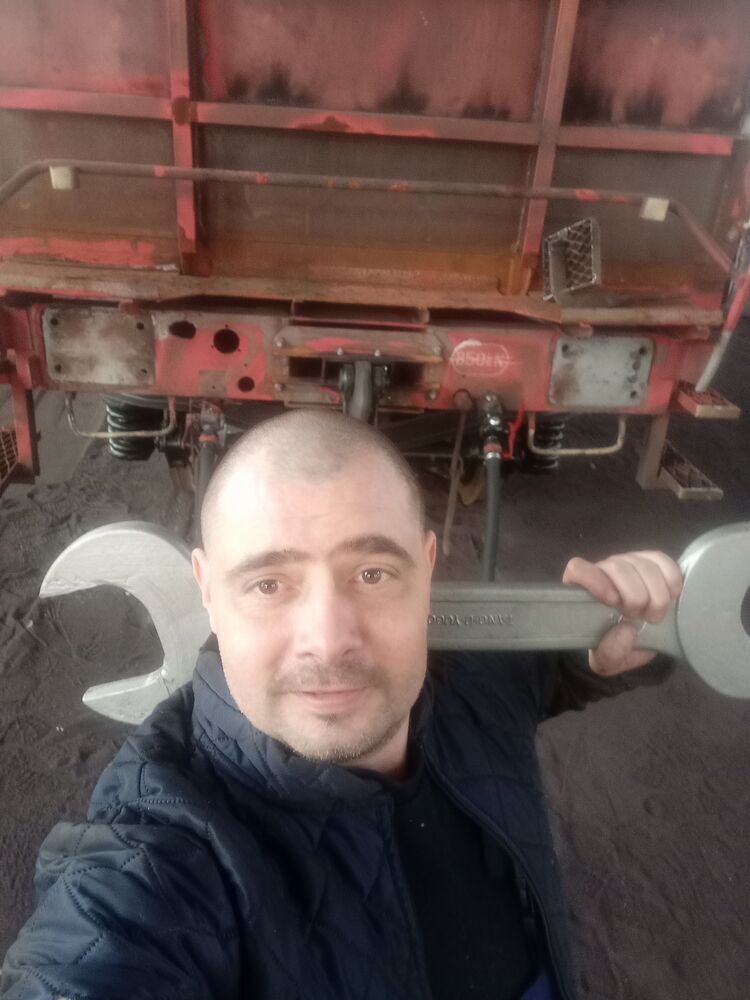  43770408  , 39 ,    