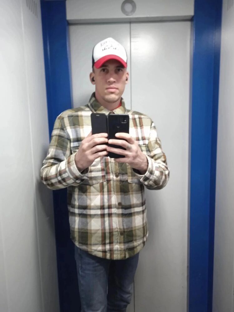  38087208  German, 35 ,    