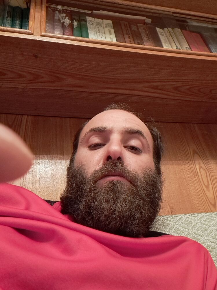  53594078  Armani, 33 ,    