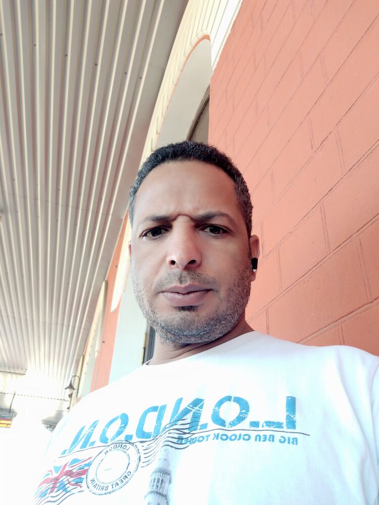  48375918  , 42 ,    