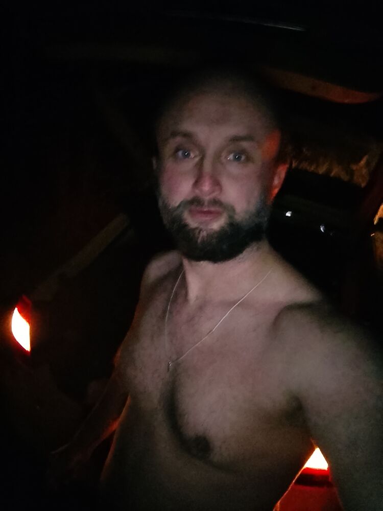  48118428  , 39 ,    