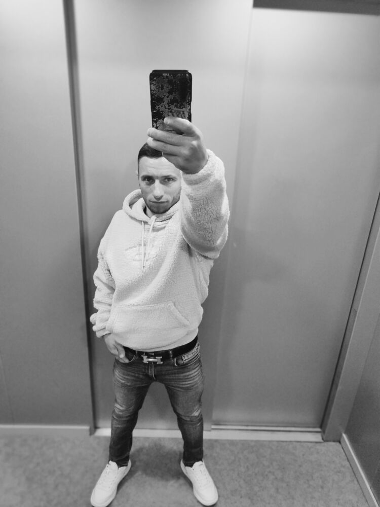  47712448  , 32 ,    