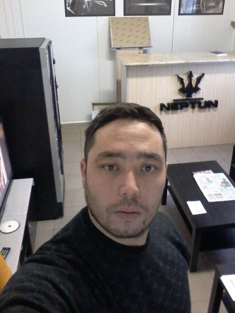  38305928  , 39 ,    