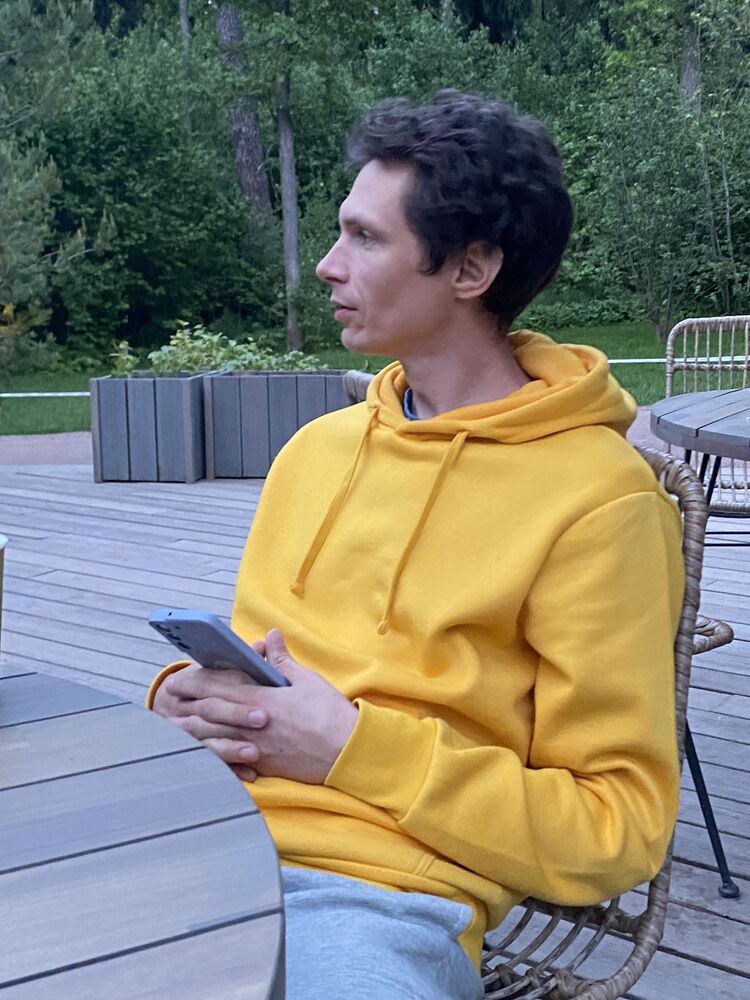  53012868  Vlad, 36 ,    