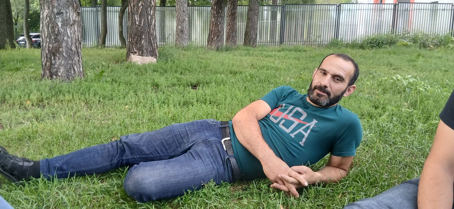  54138428  Sexavet, 37 ,    