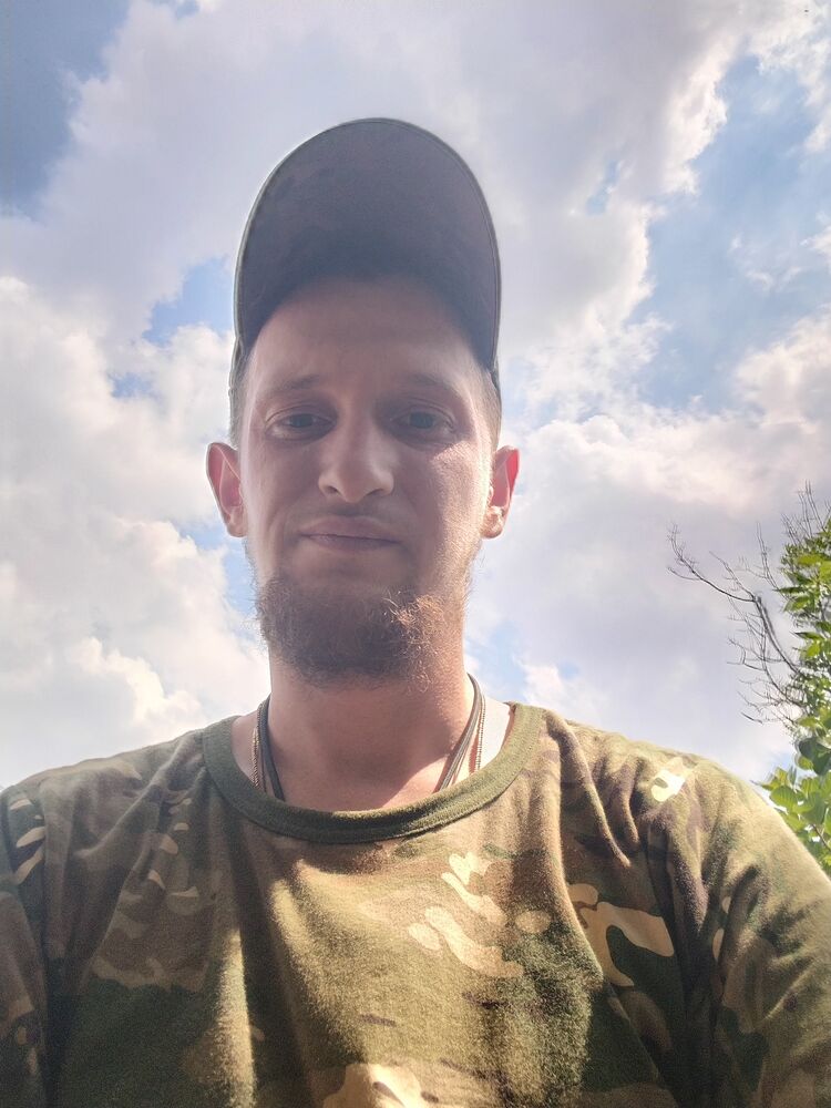  53181458  , 24 ,    