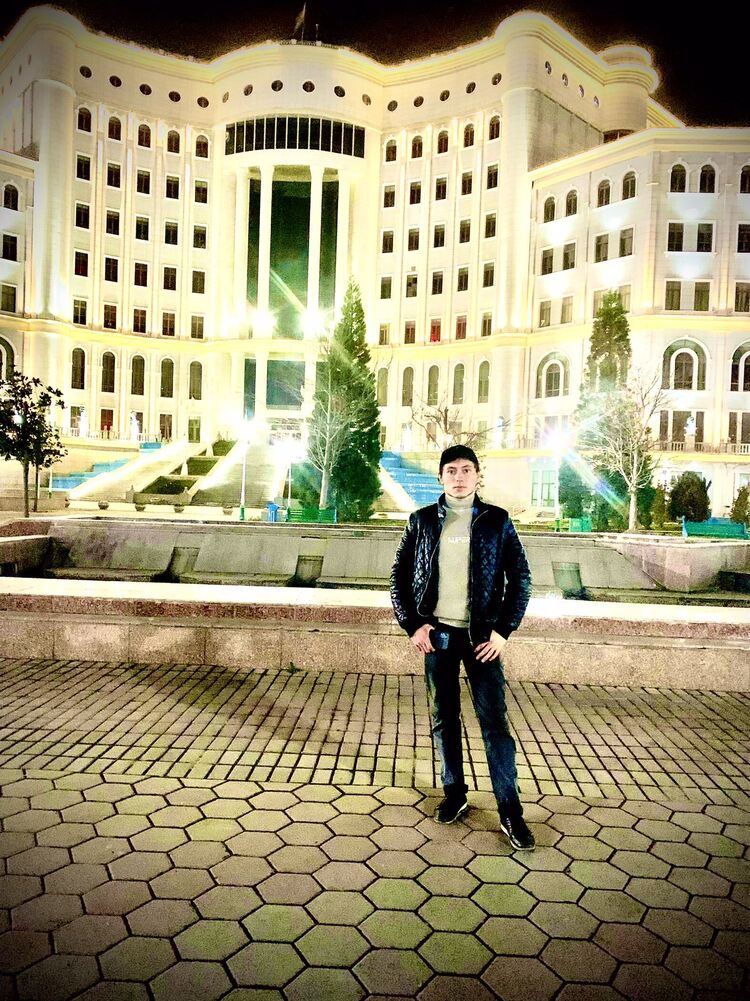  46472188  Azizbek, 24 ,    