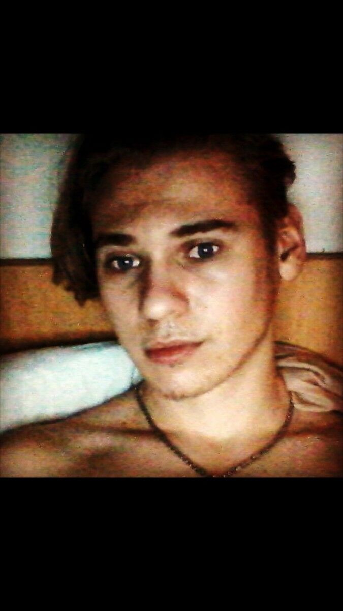  13772368  Volodymyr, 27 ,    