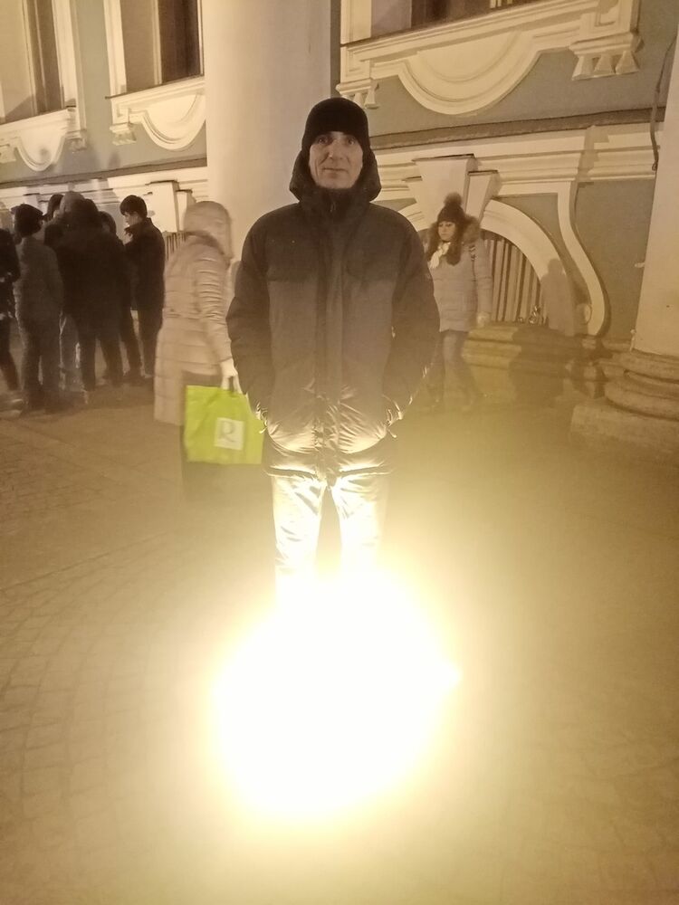  18701268  , 52 ,    -