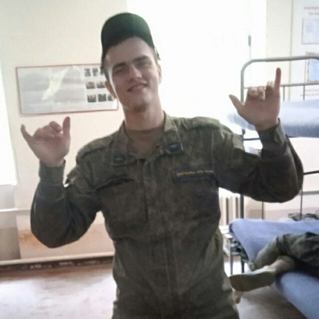  34722548  Saba, 24 ,    