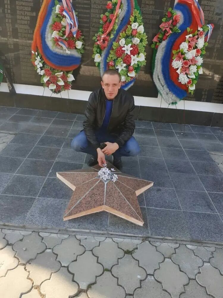  ,   Anatoly, 29 ,   ,   
