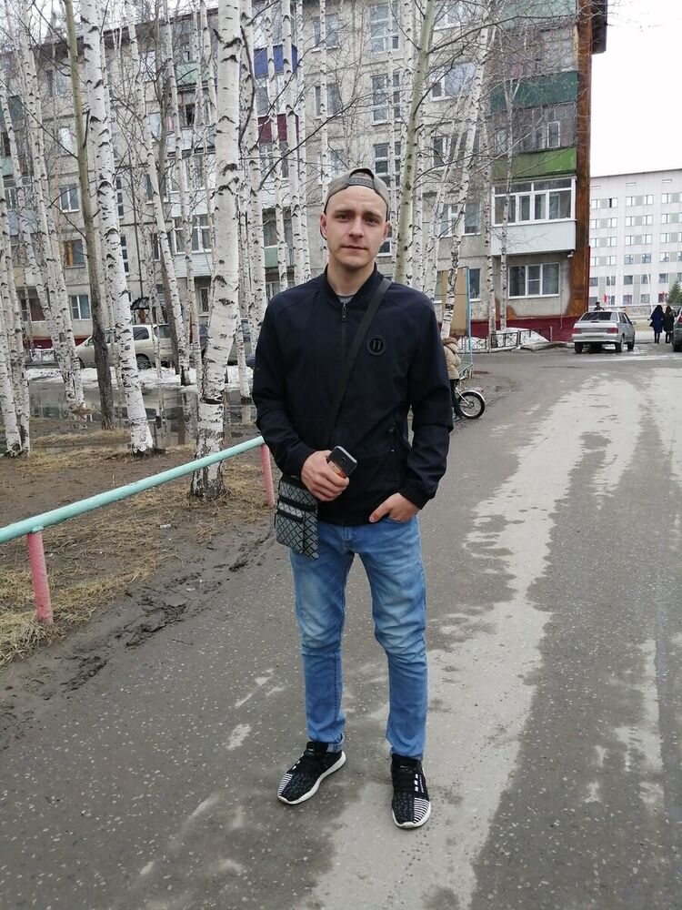  20805208  , 27 ,    