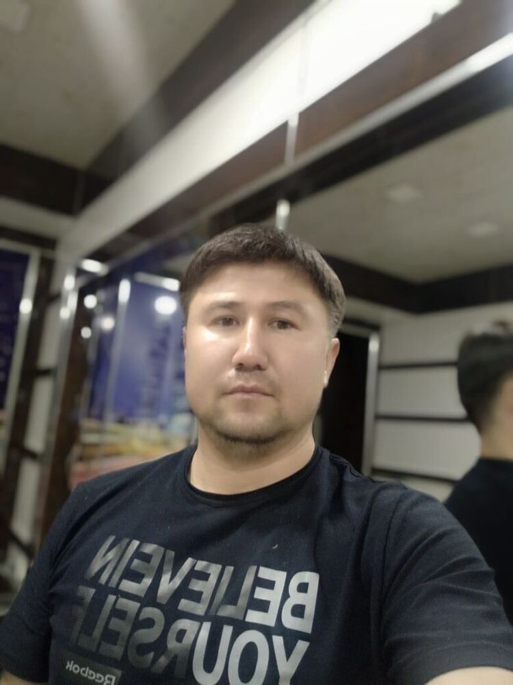  33352828  Sherzod, 35 ,    