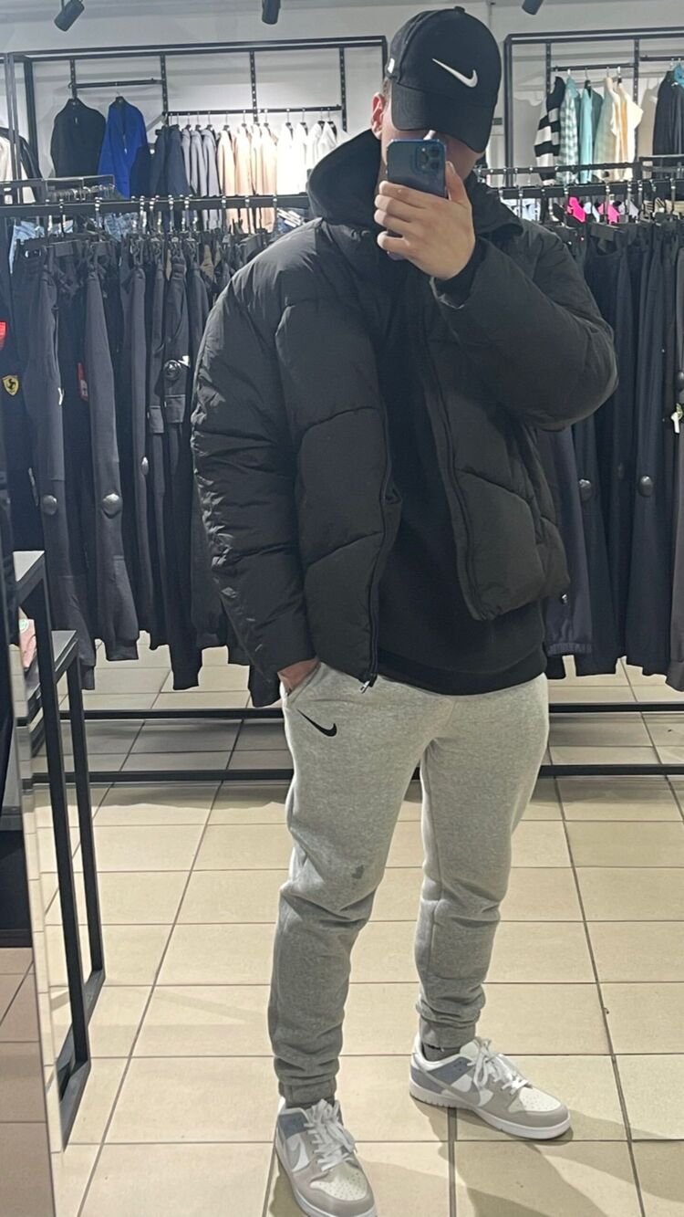  39764818  , 27 ,    