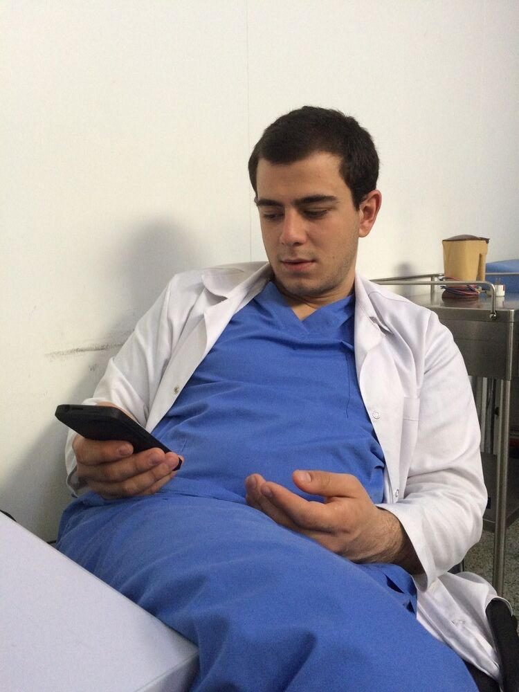 ���� 7421068 ������� Batu, 37 ���, ���� ���������� � �������