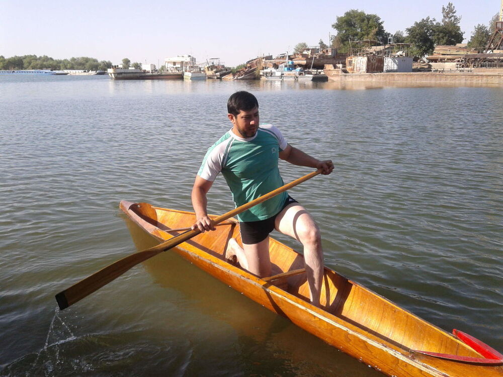  -,   Albert, 42 ,   ,   , c 