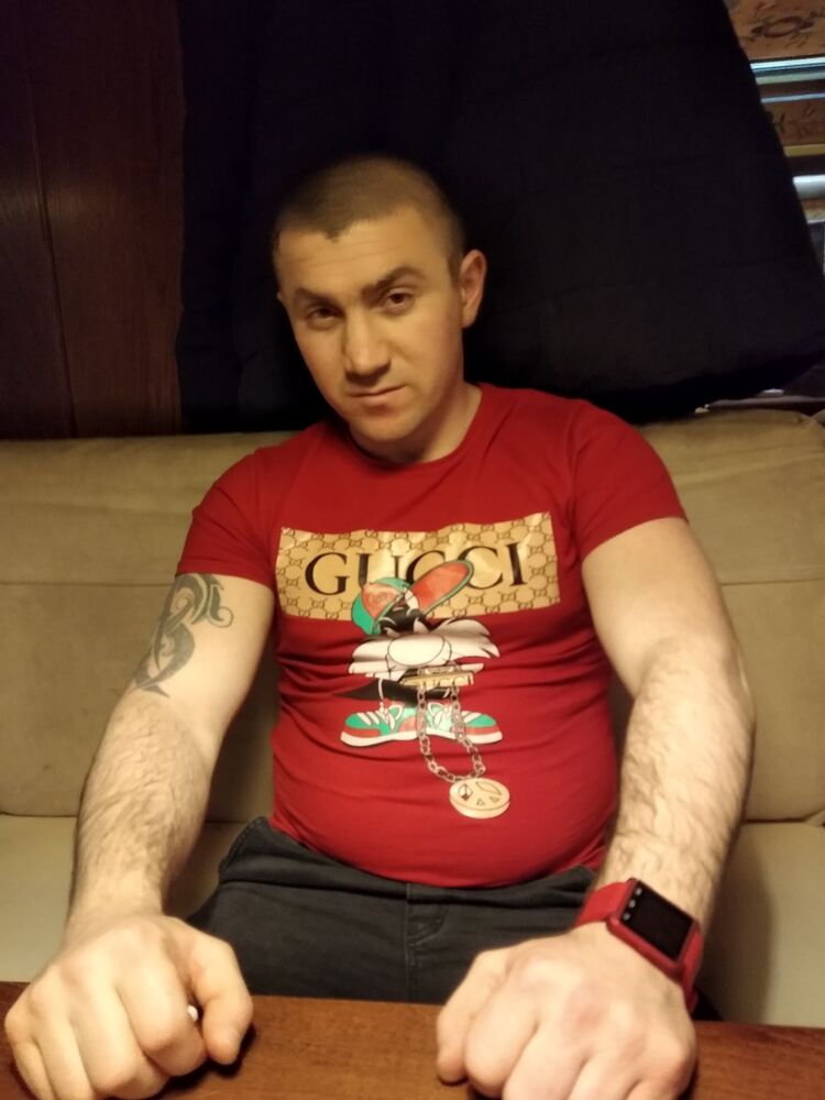  19097618  , 37 ,    