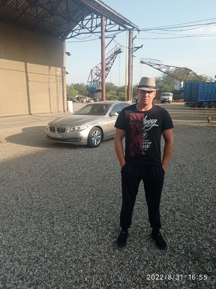  45533358  Yakov, 38 ,    
