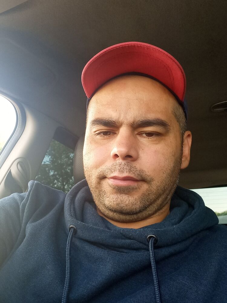  28730798  , 42 ,    