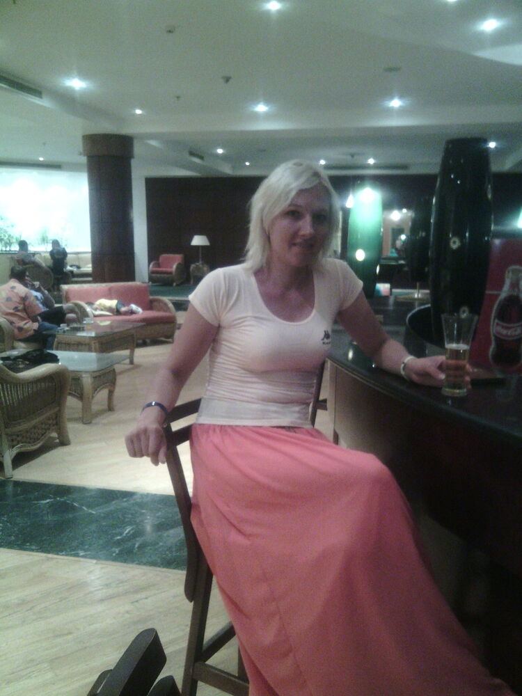  ,   Elena, 38 ,   ,   , c 