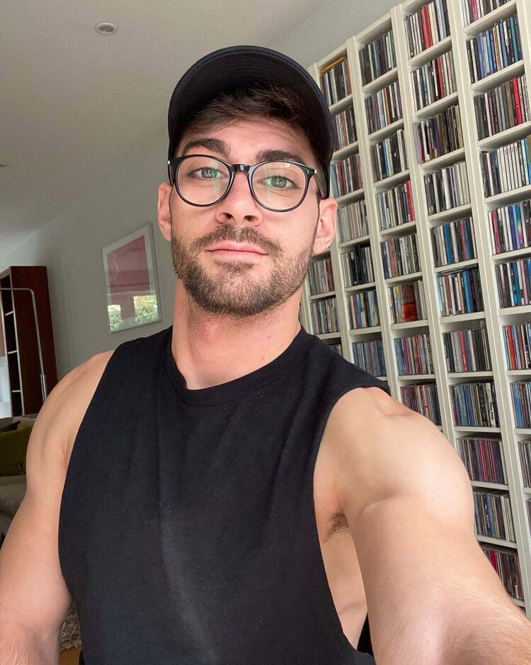 ���� 49762088 ������� �������, 37 ���, ���� ���������� � ������