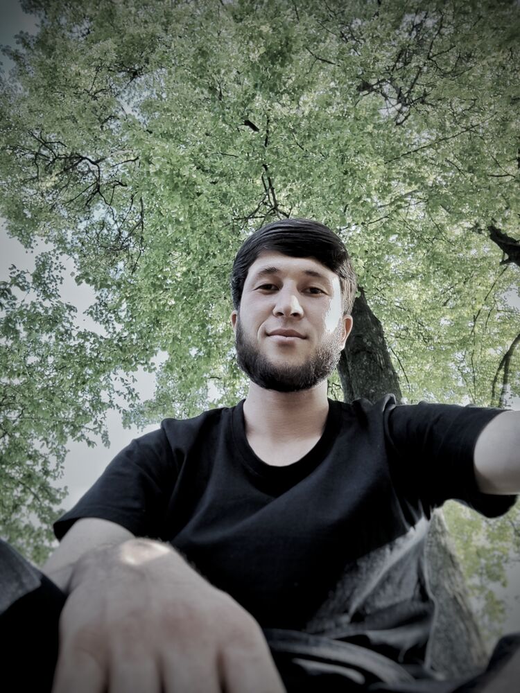  53998918  Ibratbek, 25 ,    