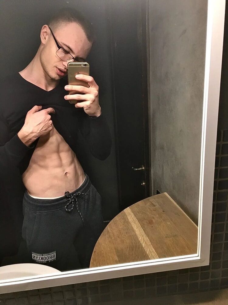  ,   Vitaly, 23 ,   ,   , c 