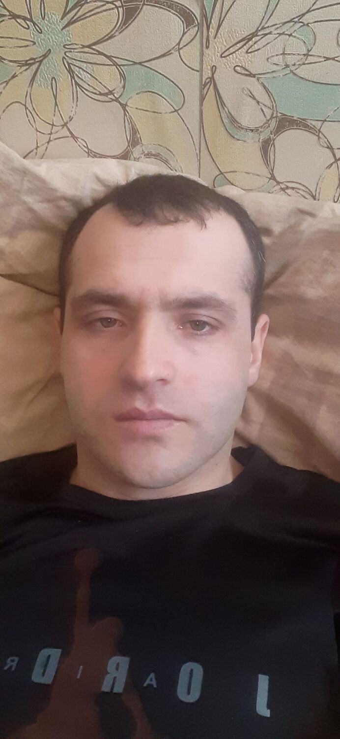  30329578  Muhiddin, 36 ,    