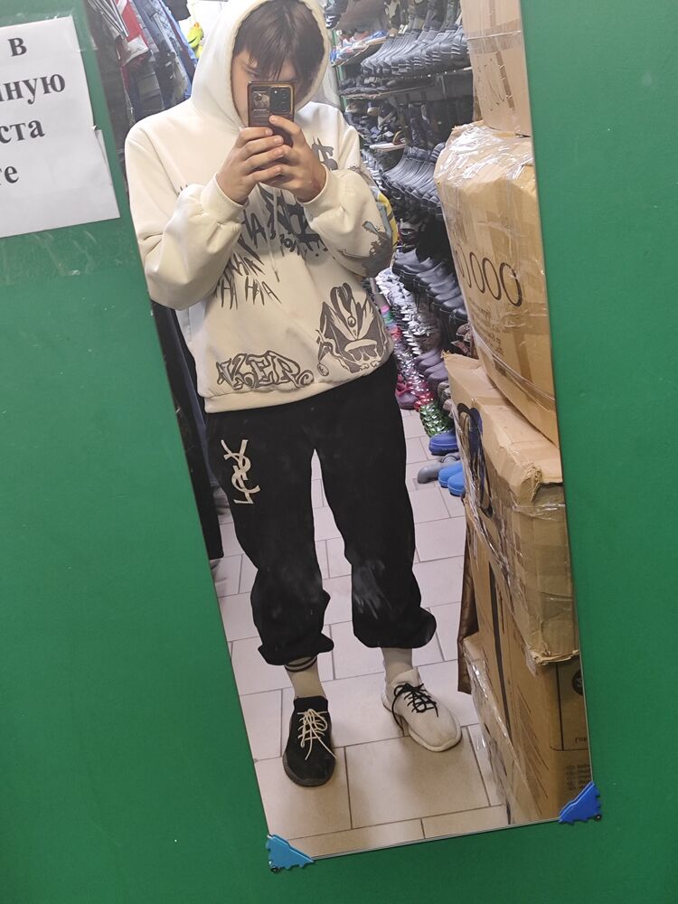  44414448  , 19 ,    