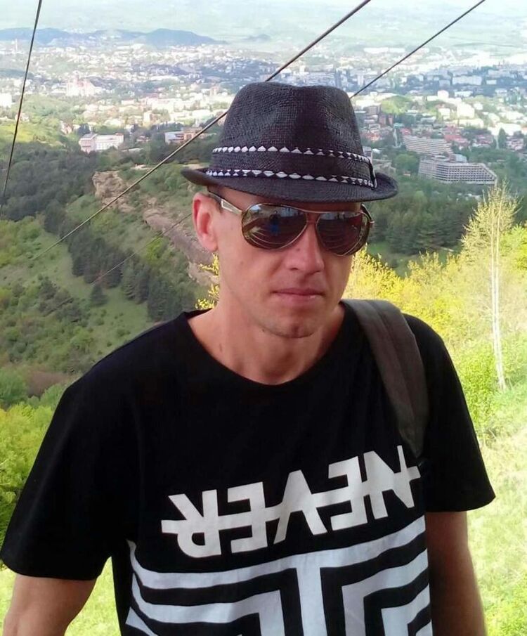  ,   , 44 ,   ,   , c 