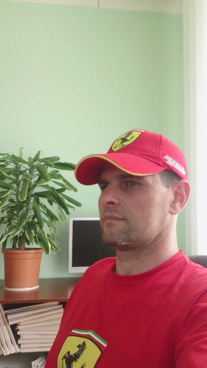  4399168  Chena, 52 ,    