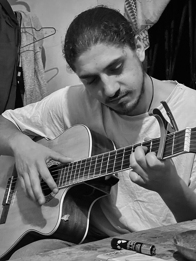  ,   Gio, 26 ,   ,   