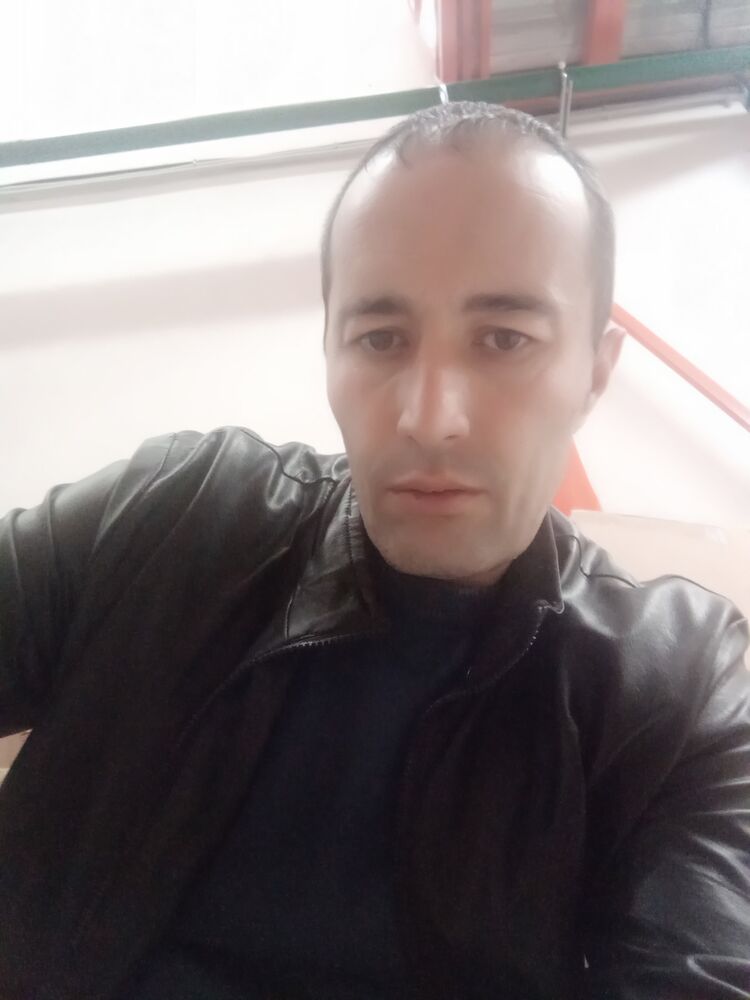  41605538  , 40 ,    