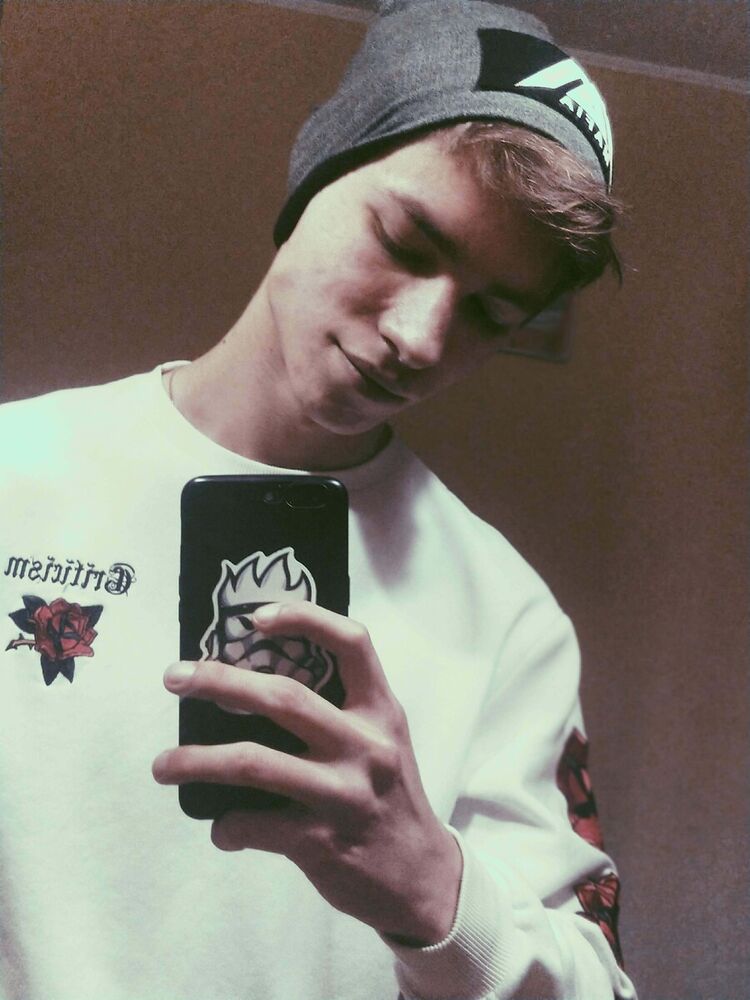  ,   Daniel, 25 ,   ,   , c 