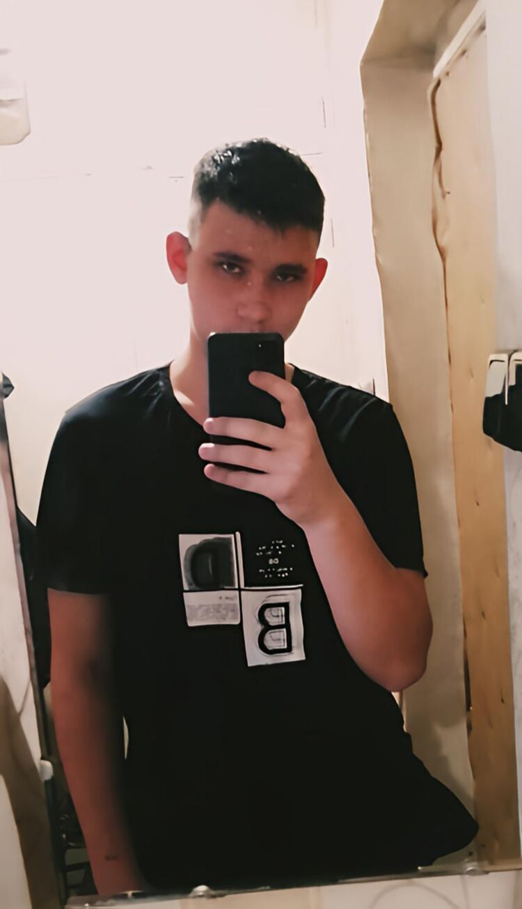 43033358  , 23 ,    