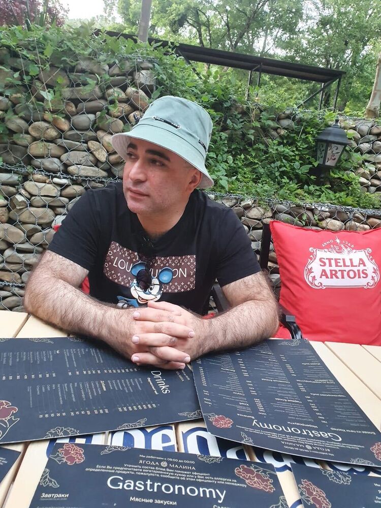  ,   Anar, 43 ,   ,   , c , 