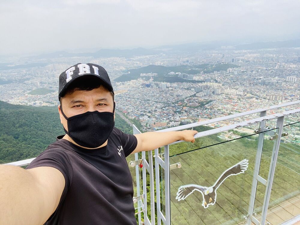  24037228  John, 40 ,    