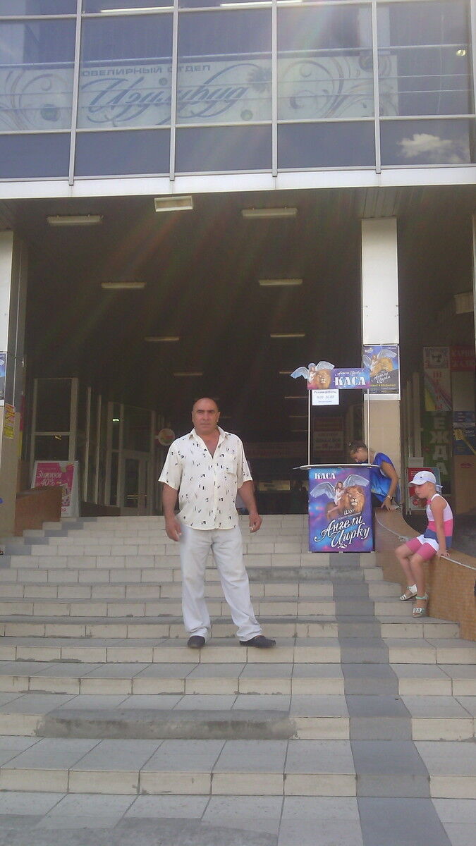  11264788  Asim, 58 ,    