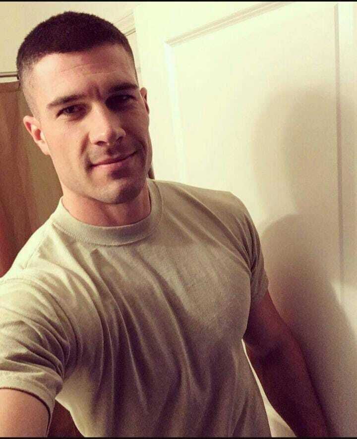  44357978  , 35 ,    