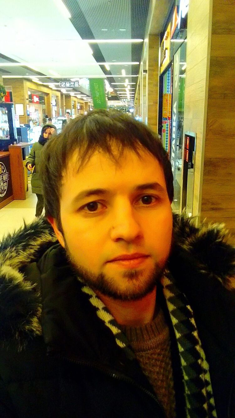  Zory,     , 37 ,  
