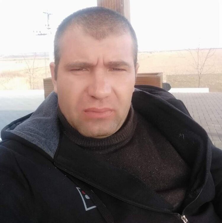  ,   Vladimer, 41 ,   ,   , c 