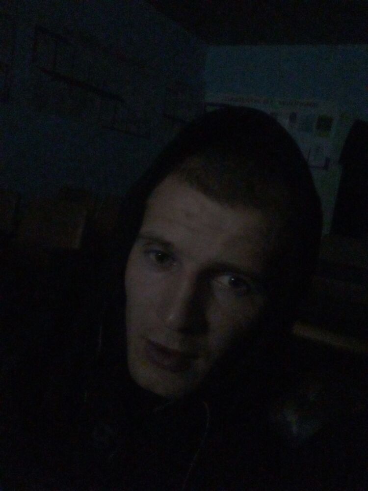  30417208  Maks, 31 ,    
