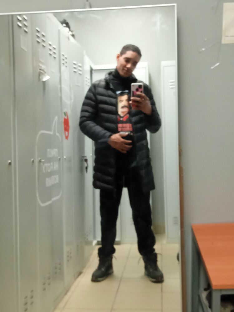  43752088  Yunito, 40 ,    