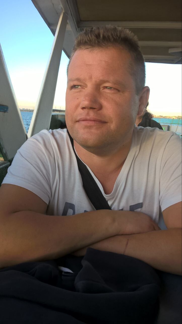  43803158  , 50 ,    