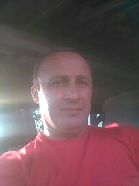  6386818  Guja, 52 ,    