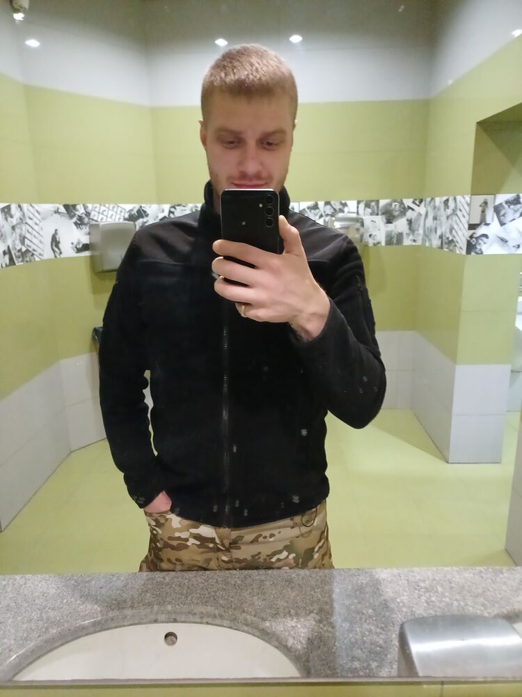  42039528  , 29 ,    
