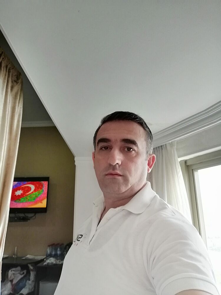  22417018  Afgan, 48 ,    