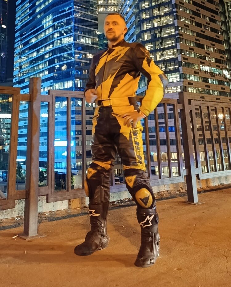  51040568  , 34 ,    