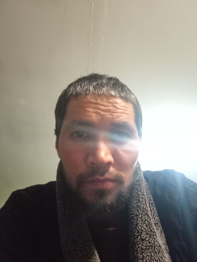  54703028  Ismoil, 30 ,    