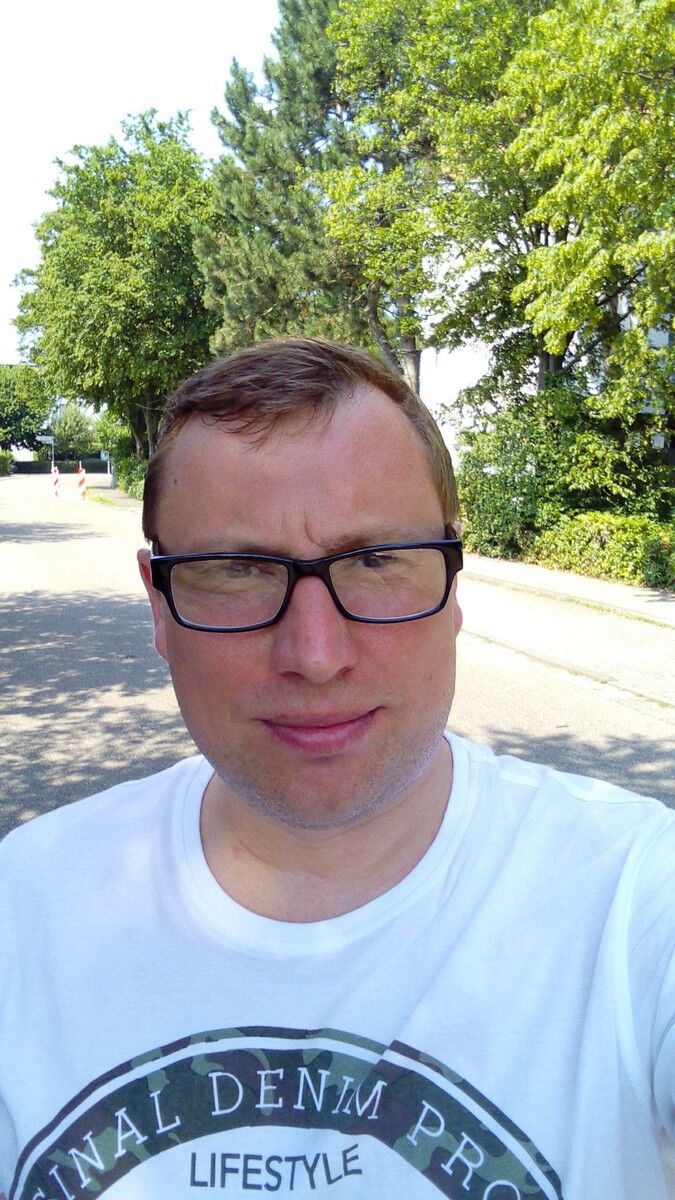  16568608  Dimi, 45 ,    Frankfurt Am Main
